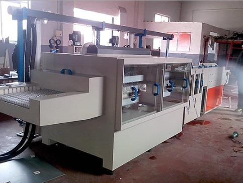 雙面蝕刻機(jī)“焊接，無焊點(diǎn)”